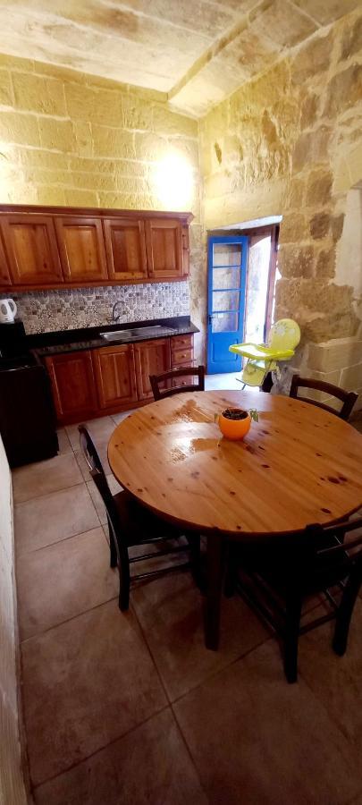 Ta Lucia Farmhouse With Private Pool And Bbq Villa Santa Luċija Екстериор снимка